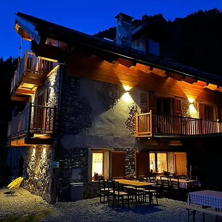 Rifugio Combe D'Imbert Vittoria-3